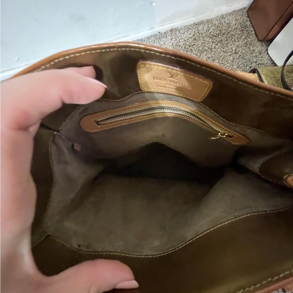 Louis Vuitton bag - Picture 3 of 10